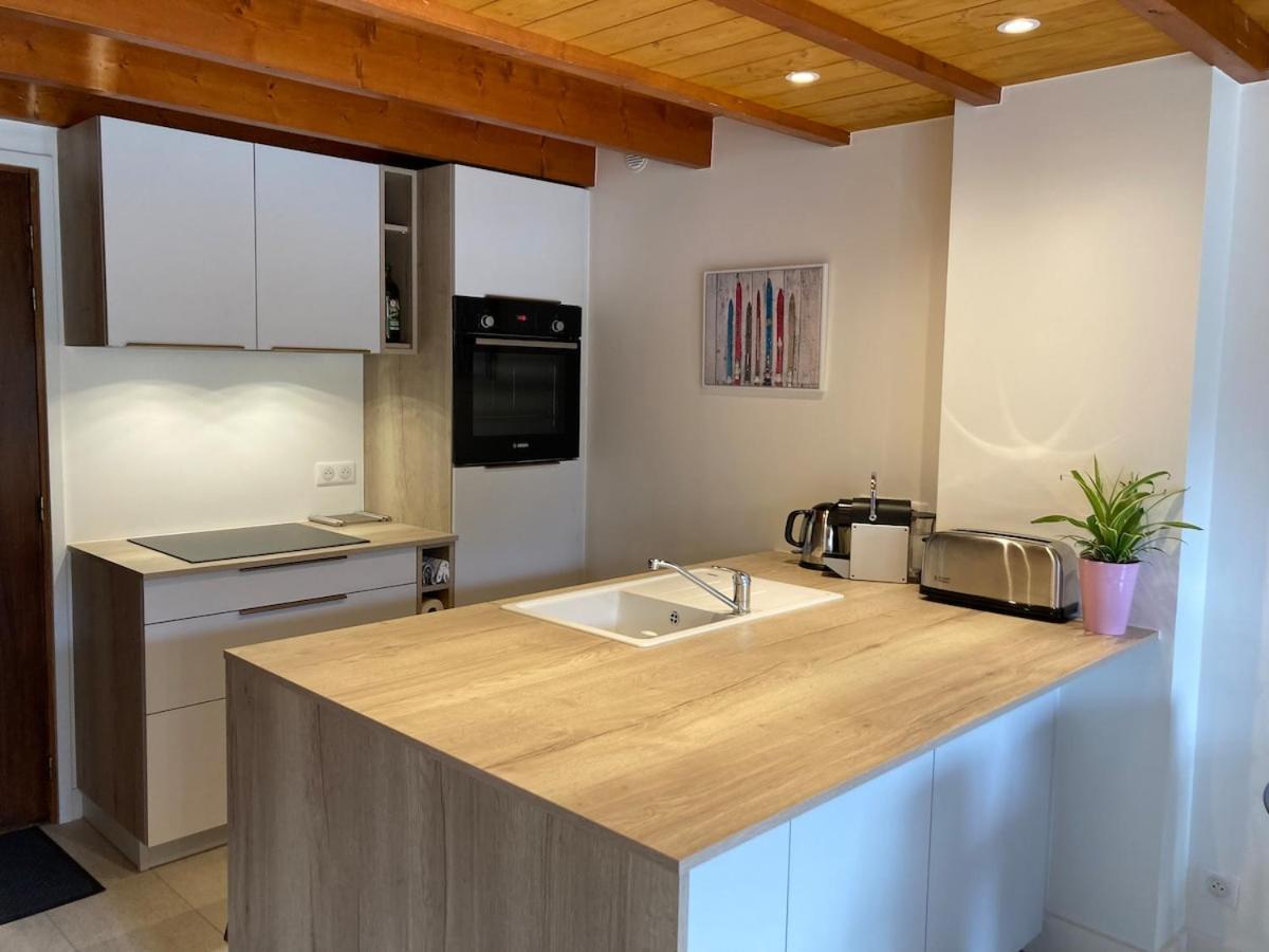Apartment Centre - Sophisticated 2-bedroom Duplex *