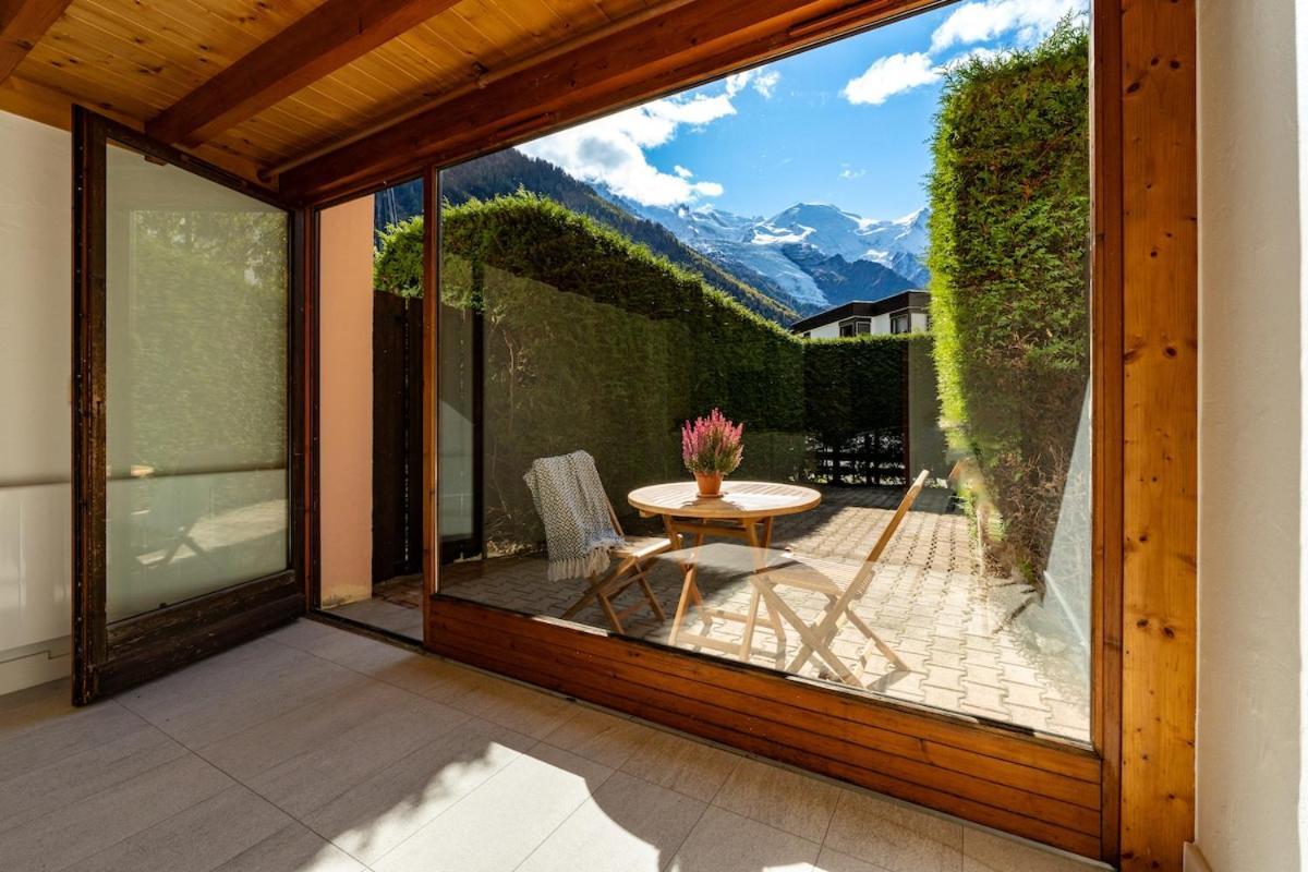Apartment Centre - Sophisticated 2-bedroom Duplex Chamonix